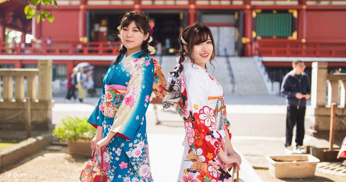 Japanese Kimono Handbags are made from - Jalan Jalan Japan