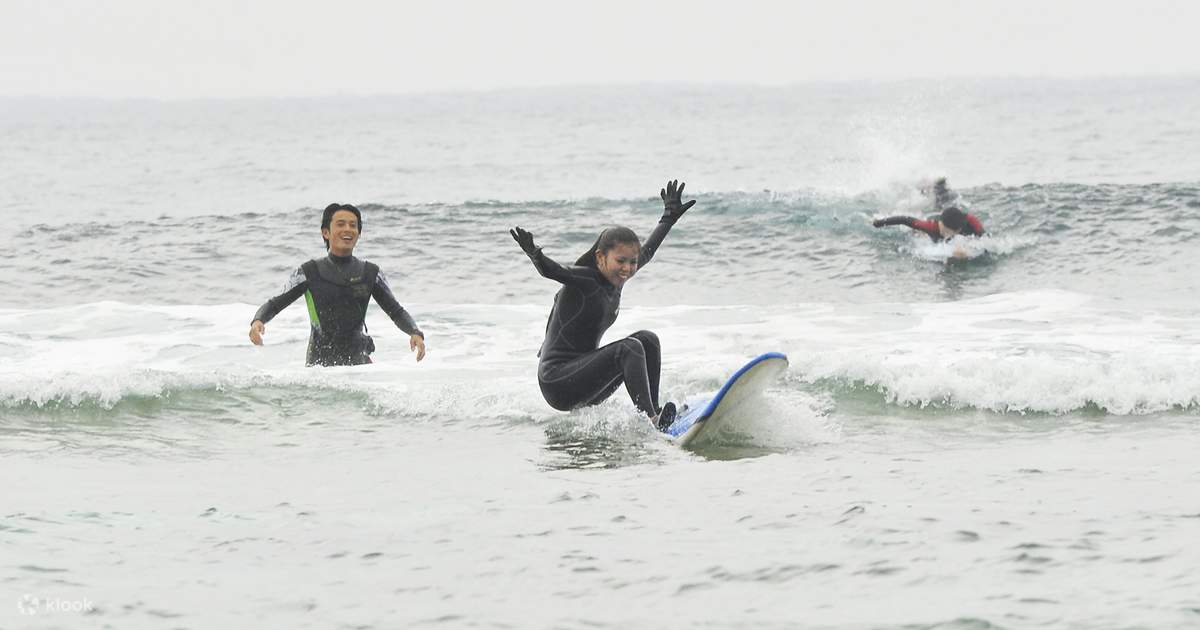 沖縄 アクティビティ | 初心者・上級者サーフィン体験の予約 | Klook