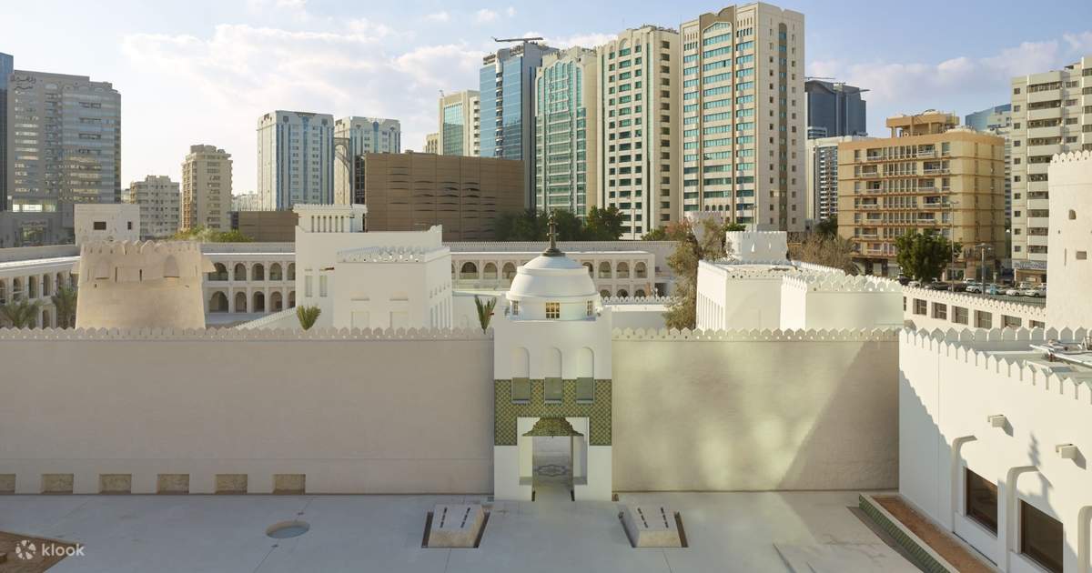 historical places in uae | qasr al-hosn fort