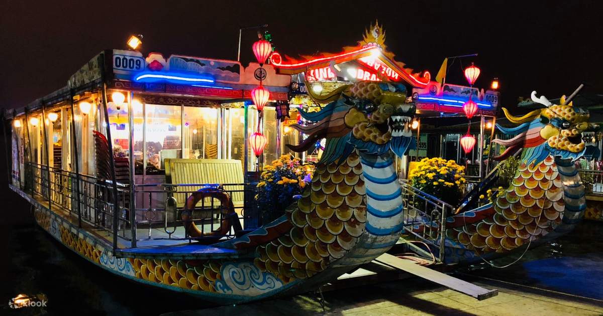 Ca Huế Trên Sông Hương