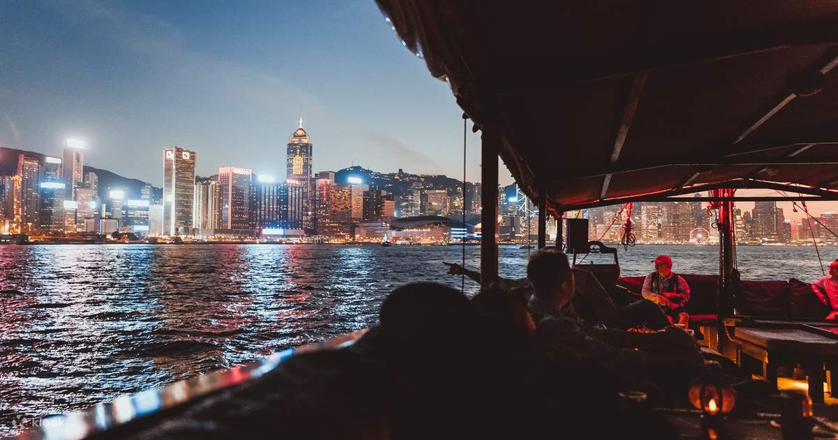 Aqua Luna Hong Kong Victoria Harbour Cruise Klook