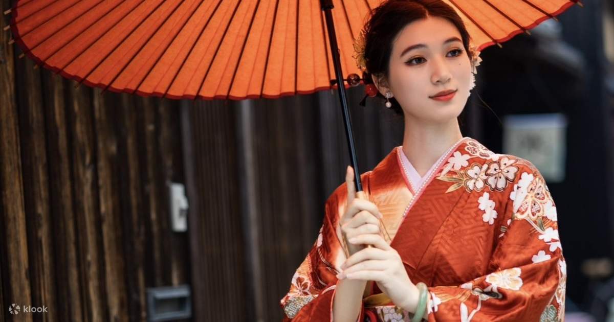 Recommended Experience in Autumn and Winter] Kyoto Kimono Rental