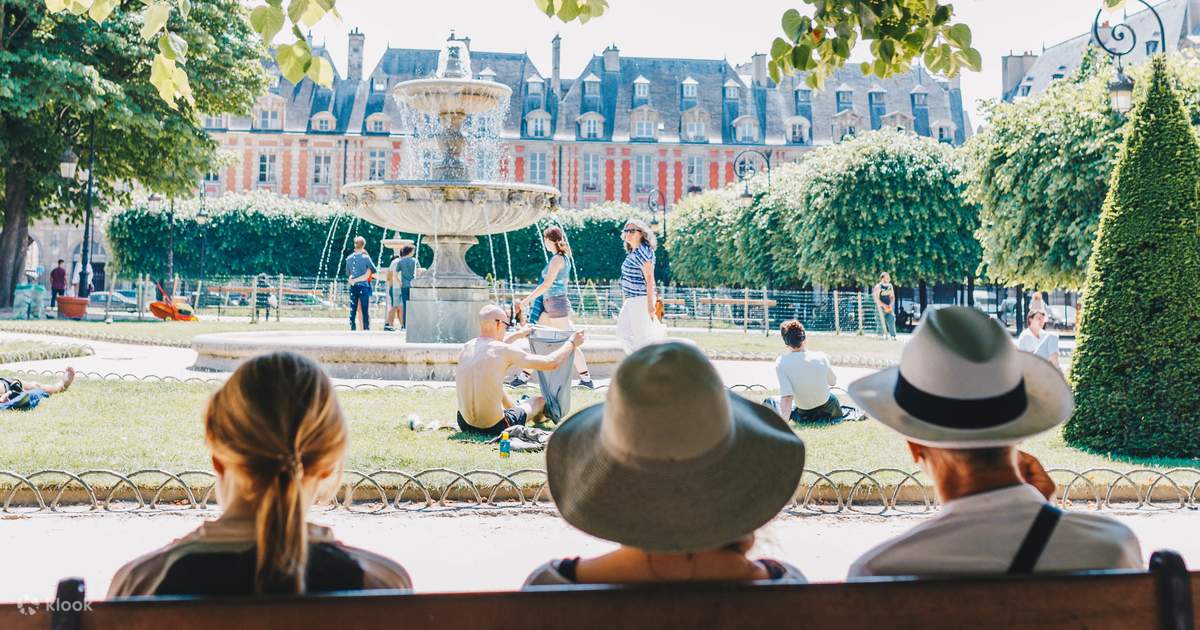 20+ MAGNIFICENT Things to do Le Marais (That'll Enchant You)
