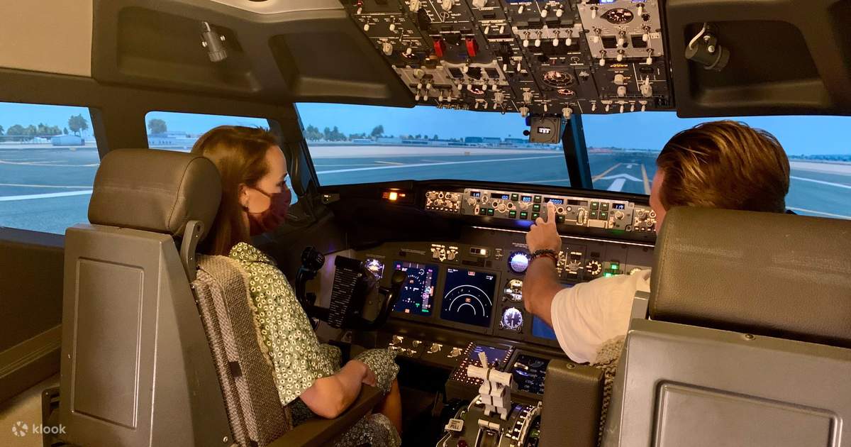 TFT Aero Flight Simulator Experience in Dubai - Klook