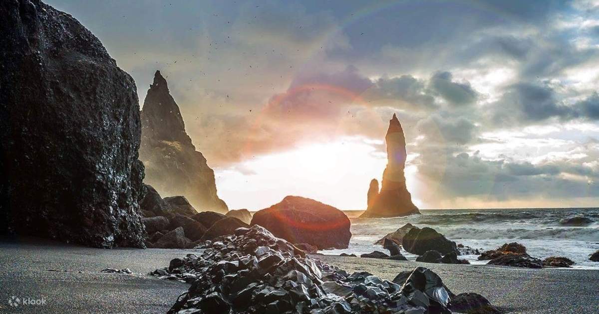 things to do in south iceland | explore the beautiful seafront village of vík í mýrdal