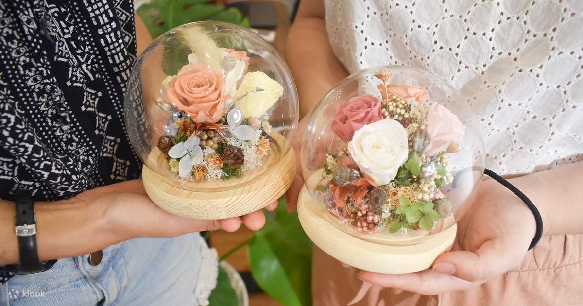 composizioni di Fiori in vasi di vetro