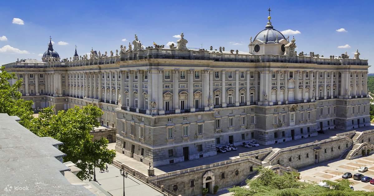 Jelajahi Royal Palace Madrid: Guided Tour dalam Berbagai Bahasa - Klook  Indonesia