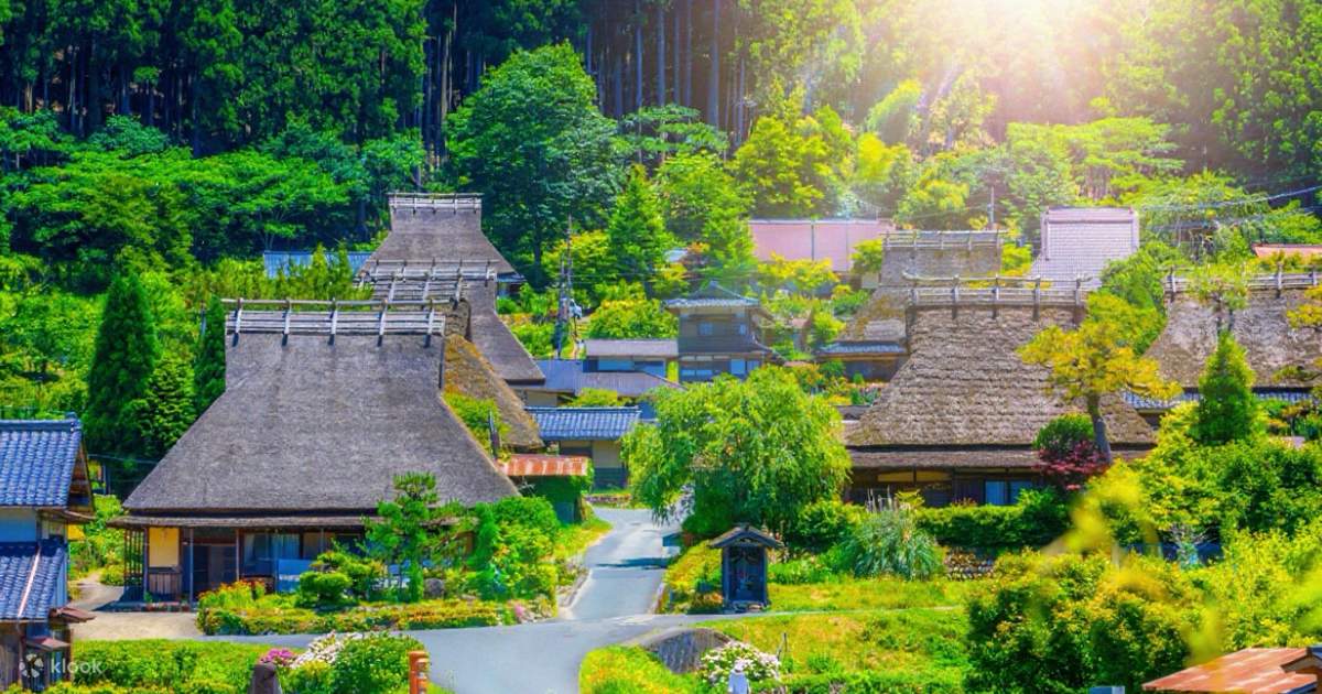 Amanohashidate & Ine no Funaya Boat Houses & Kyoto Miyama Thatched ...