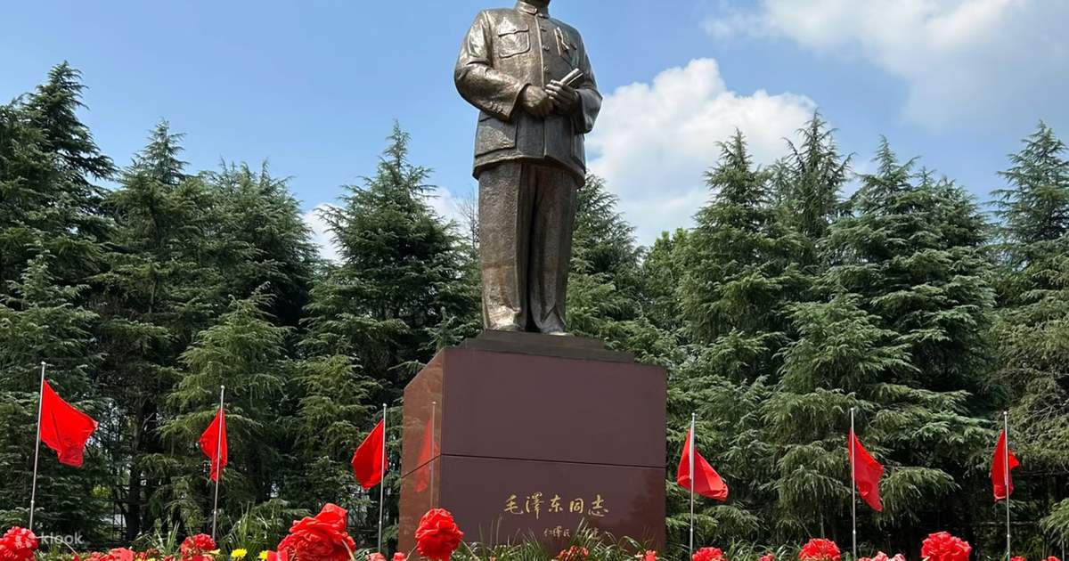 Kumpulan VIP 15 Orang Lawatan Terbaik ke Kediaman Mao Zedong di ...