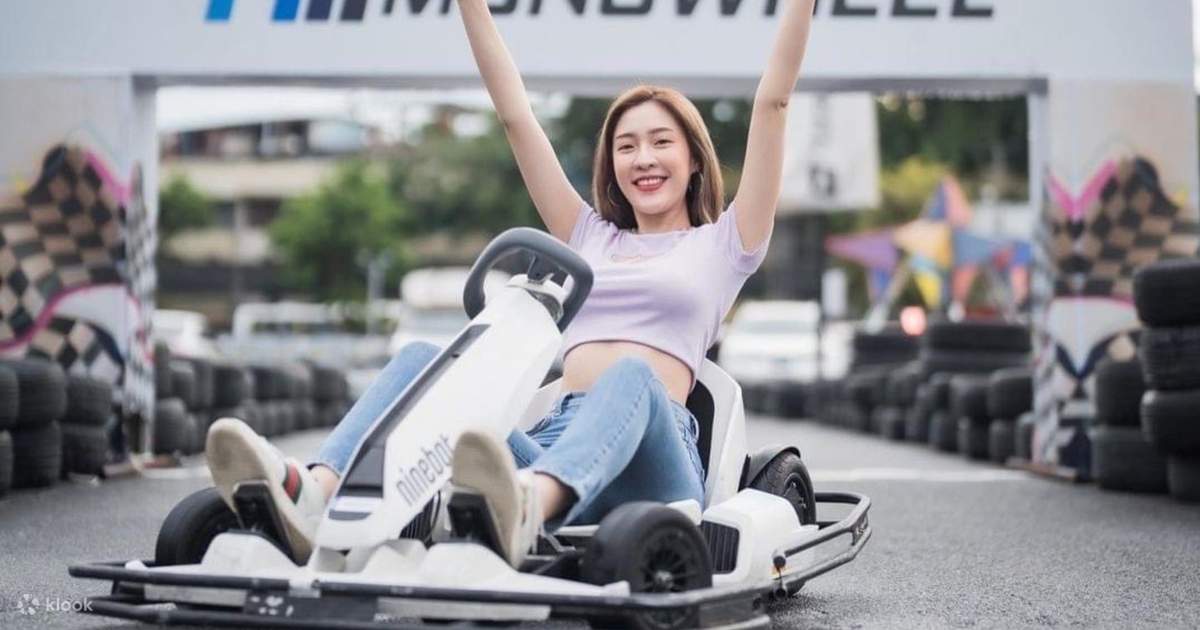 人気ブランド 海外通販 - 国内入手困難 MONOWHEELによるセントラルビレッジEゴーカートトラック | Klook 三輪車