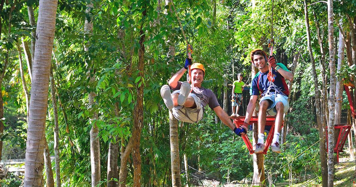 Experience 2021. отпуск в горах. туристы в горах. Experience adventure. шкода adventure.