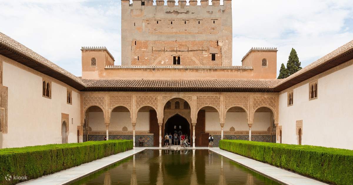 Tour Tham Quan Granada, Alhambra & Generalife từ Costa del Sol - Klook Việt  Nam