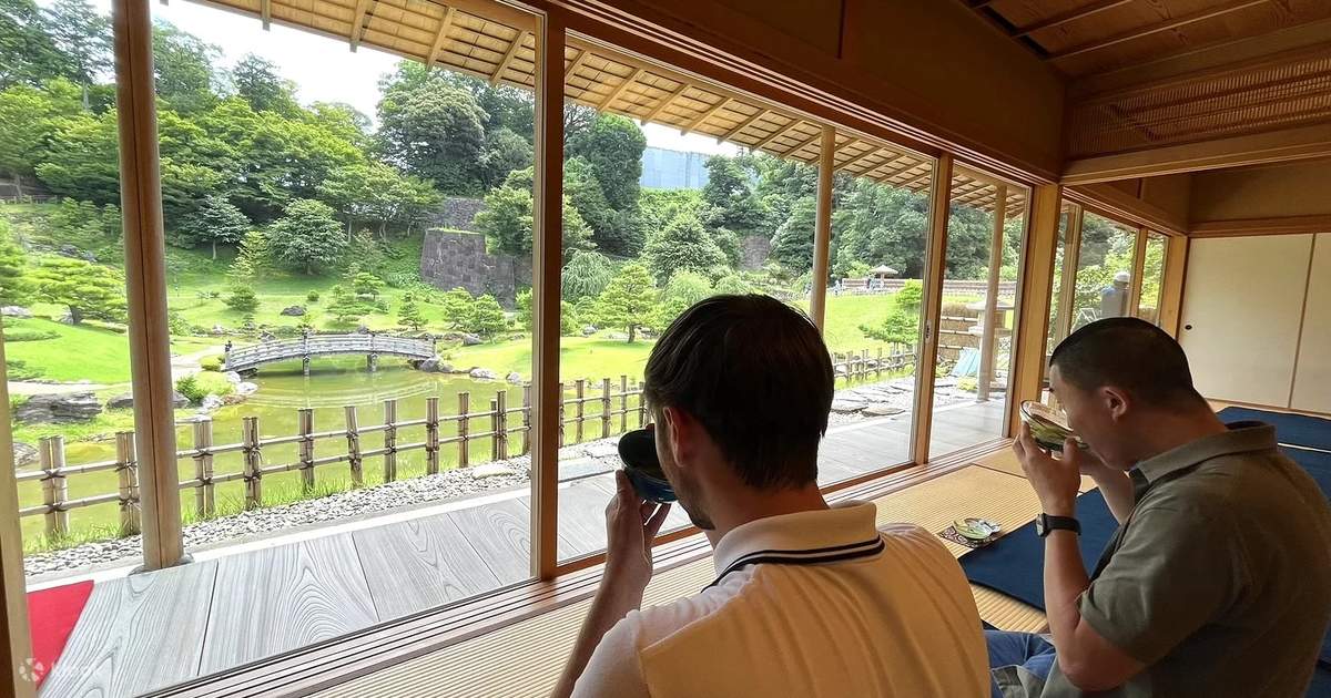 castles in japan | kanazawa castle, kanazawa