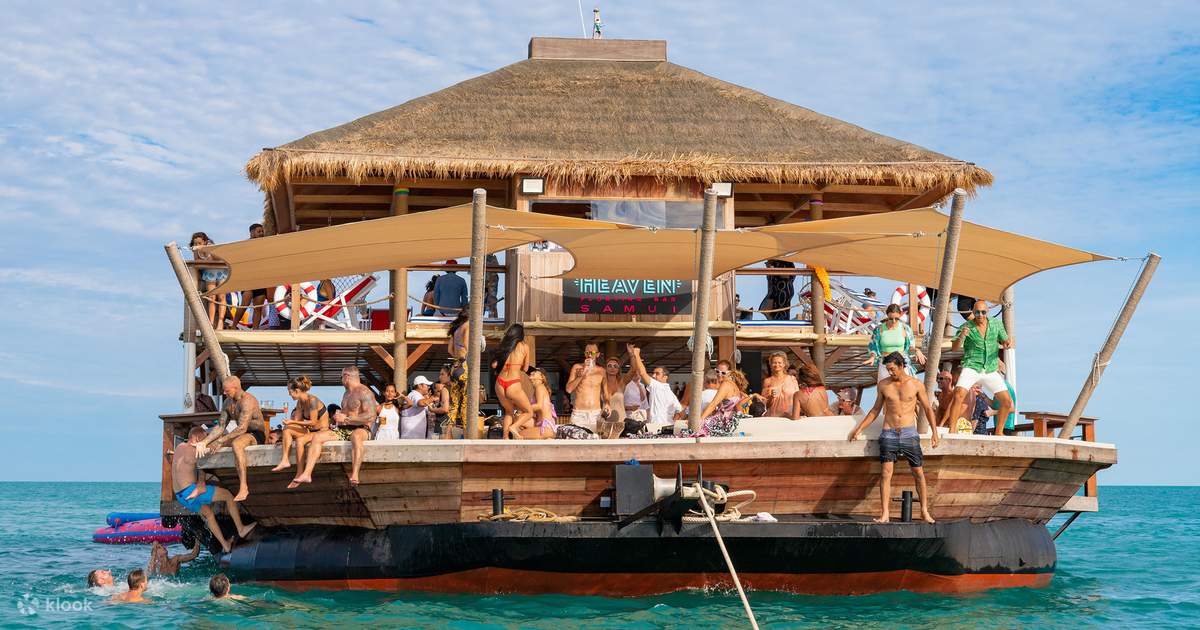 Sunset Luxury Boat Party with Floating Bar Trip from Koh Samui