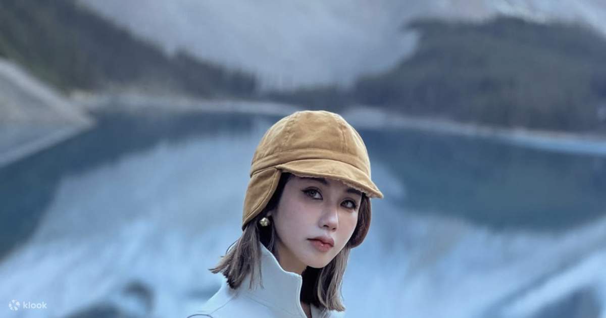 Winter Tour Banff Town, Lake Louise and Johnston Canyon Icewalk - Klook