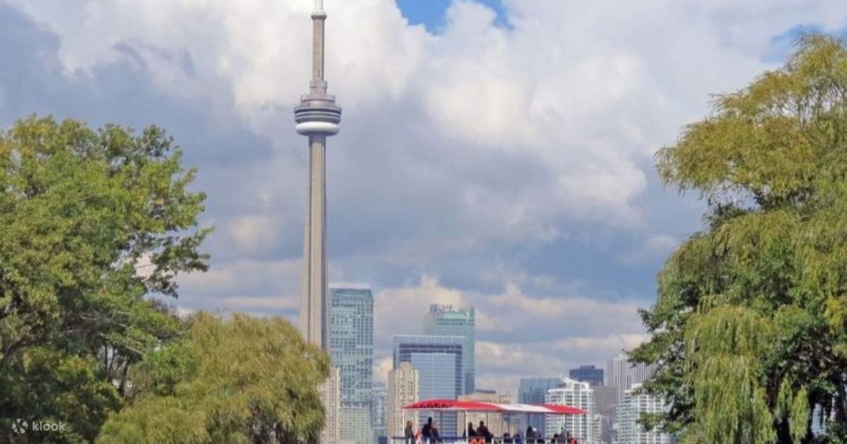 Toronto harbour sightseeing cruise photos - Mitraveltips.com