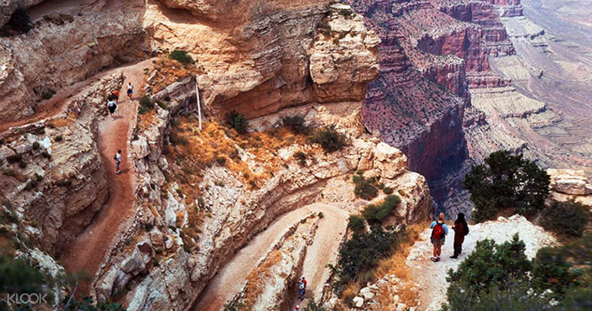 group hiking trips