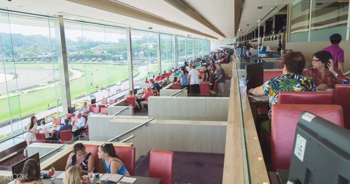 Singapore Turf Club Experience