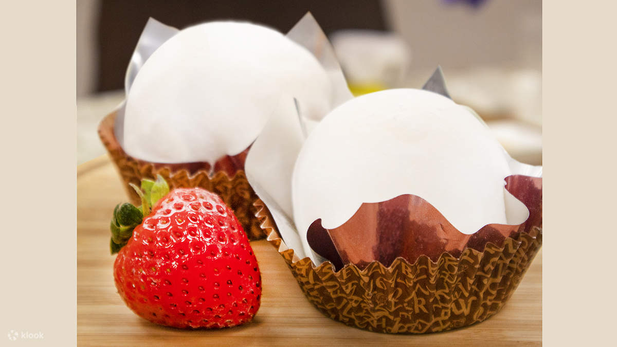 Nhà máy du lịch bánh gạo và điểm tâm Yilan Yimi - Trải nghiệm làm bánh Mochi dâu tây DIY