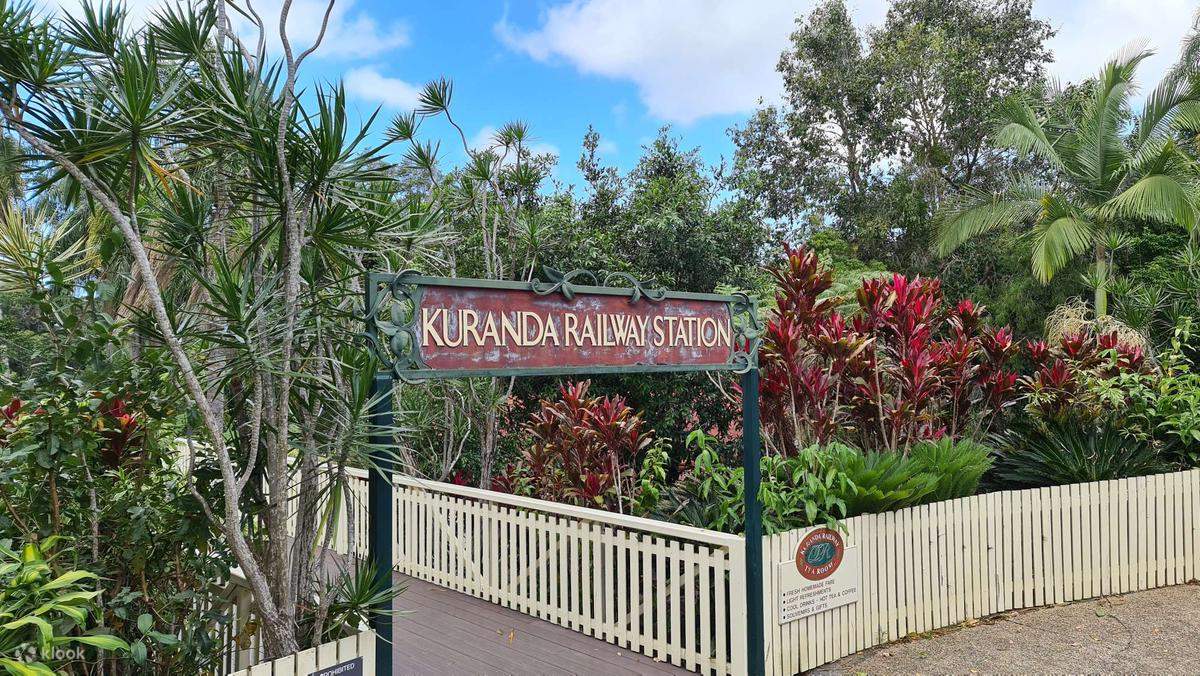 Tàu hỏa ngắm cảnh Kuranda - Ga Tàu hỏa ngắm cảnh Kuranda