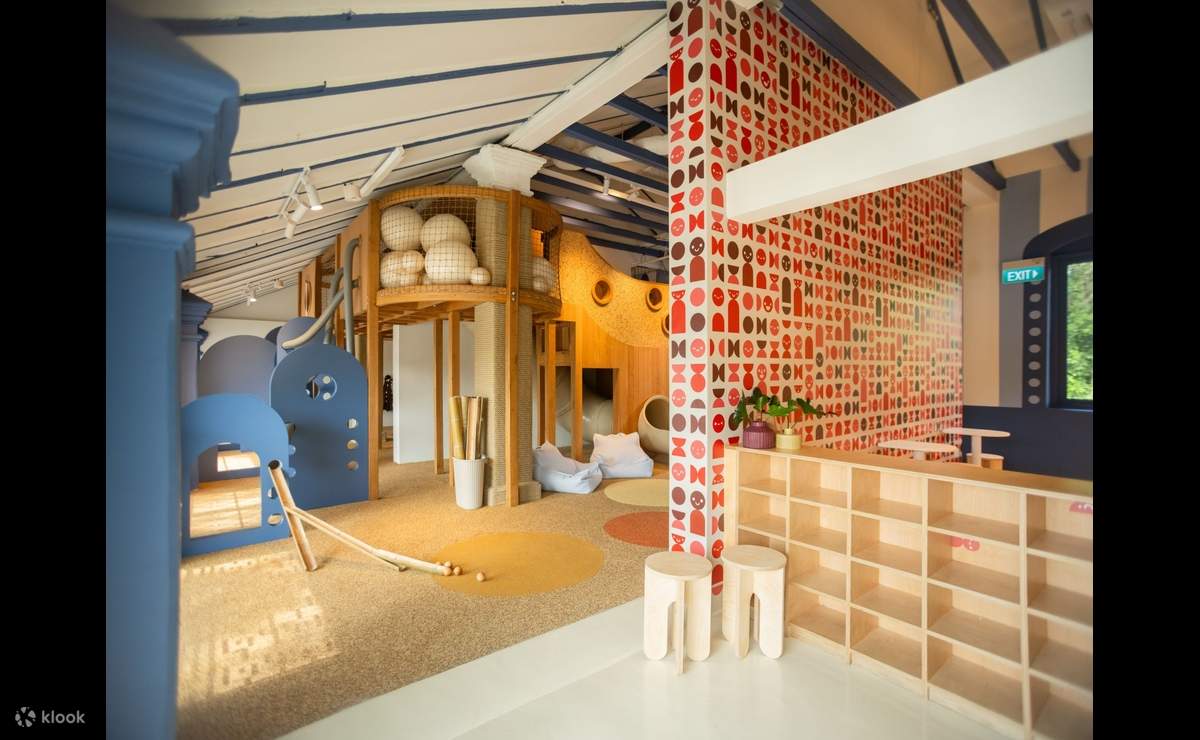 4시간 무료 데이 패스 (55달러 상당)