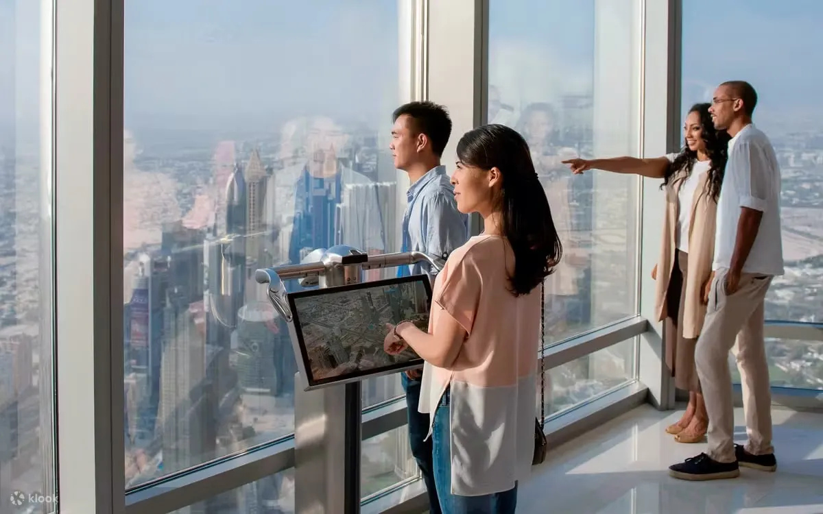 哈里發塔 (Burj Khalifa)