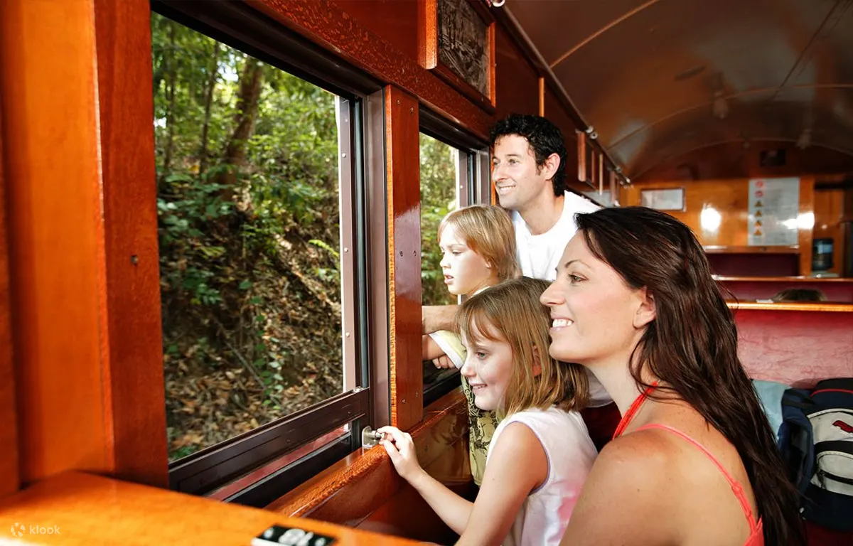 Kuranda Scenic Railway - Kuranda Scenic Railway Carriage
