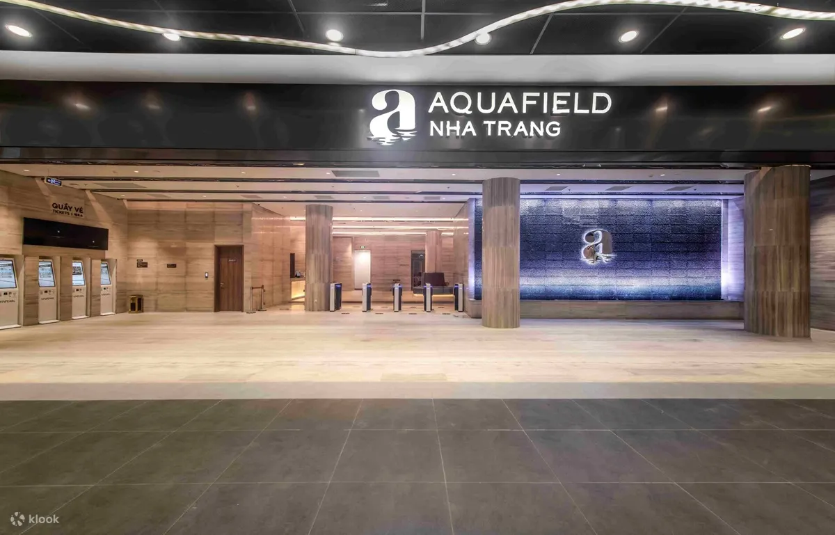 Aquafield Nha Trang 共有 7 间理疗室，分别采用 7 种截然不同的理念，根据每位顾客的需求提供具有不同功效的丰富体验