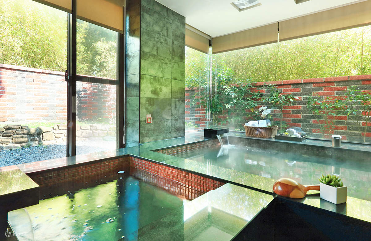 Kaohsiung: Hwa Chi Garden Resort - Yu Lan Xuan Hot Spring