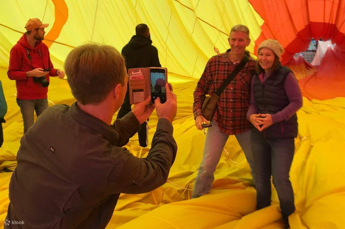 selfie bajo el globo aerostático