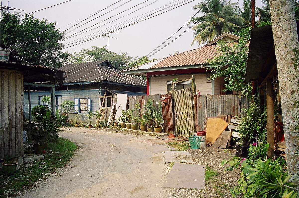 Kampong Lorong Buangkok : le dernier kampong de Singapour