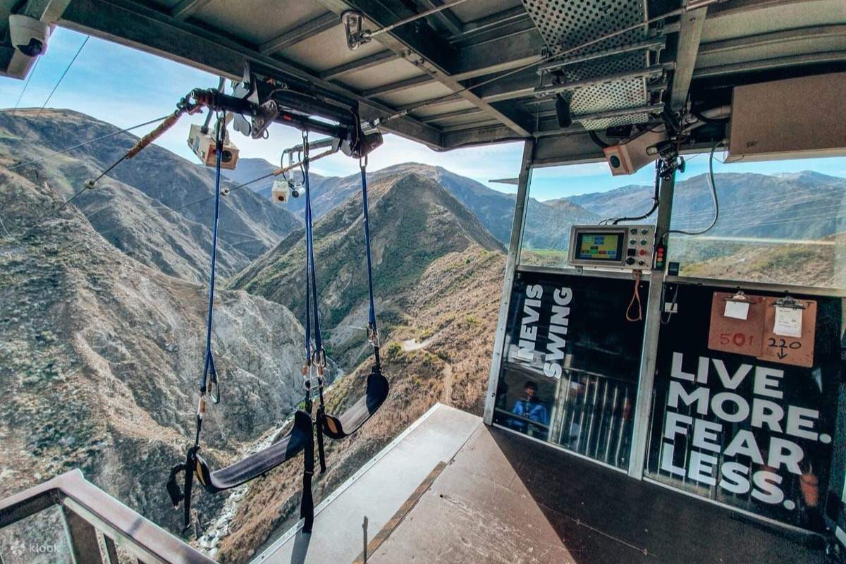 Plateforme de saut à l'élastique de Nevis