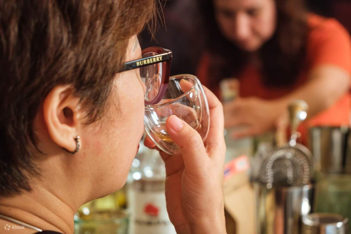 Shake & Savor: Cocktail al caffè dall'anima del Vietnam