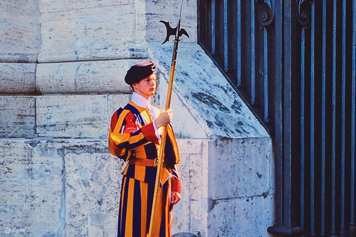 Ватиканские городские гвардейцы