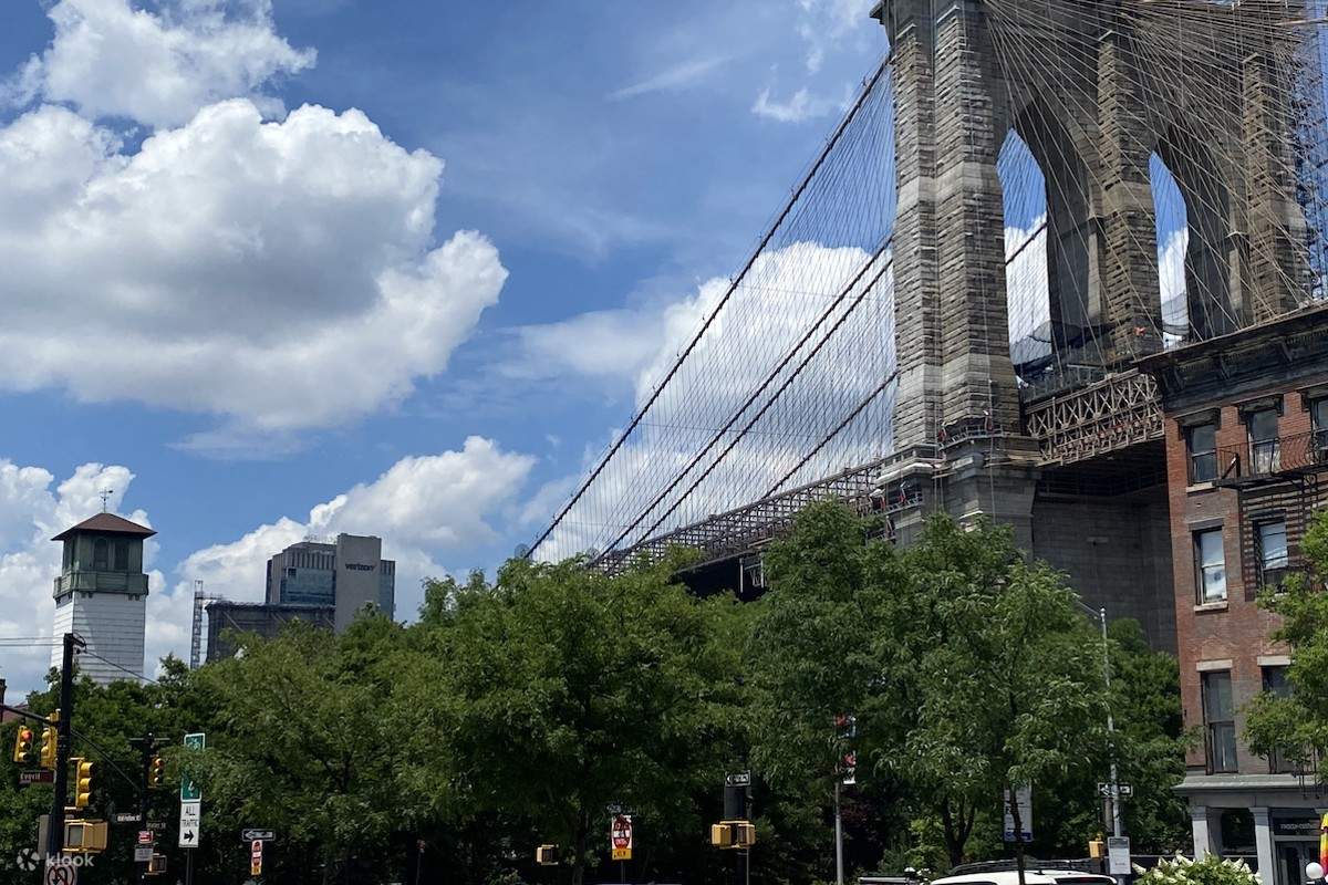 Brooklyn, Bronx và Queens tham gia chuyến tham quan bằng xe buýt nửa