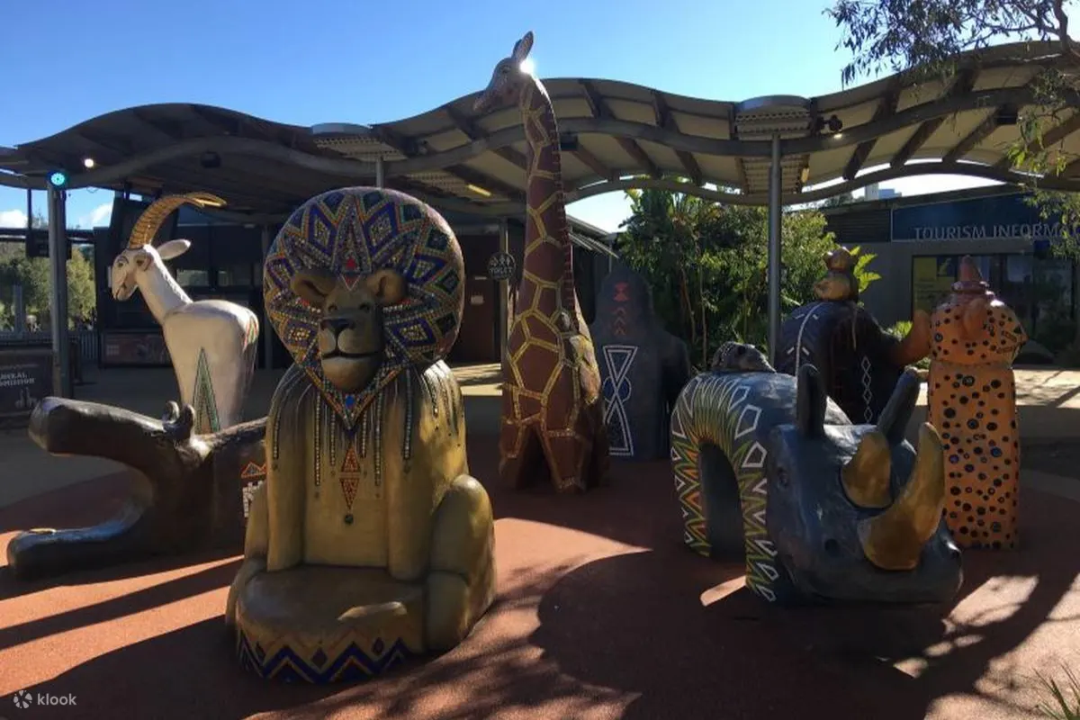 華勒比開放式動物園 - 動物雕像