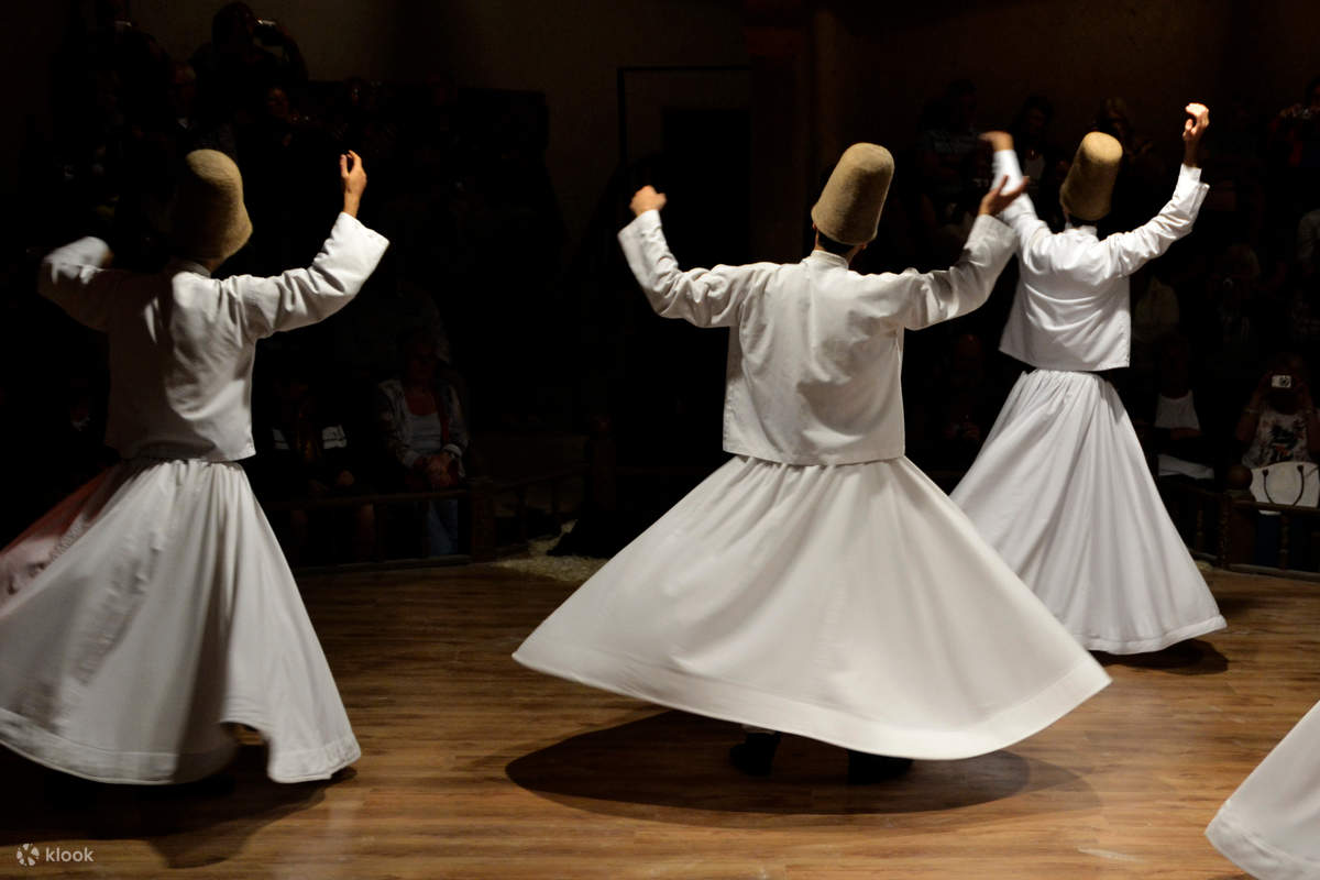 Nghi lễ Whirling Dervish