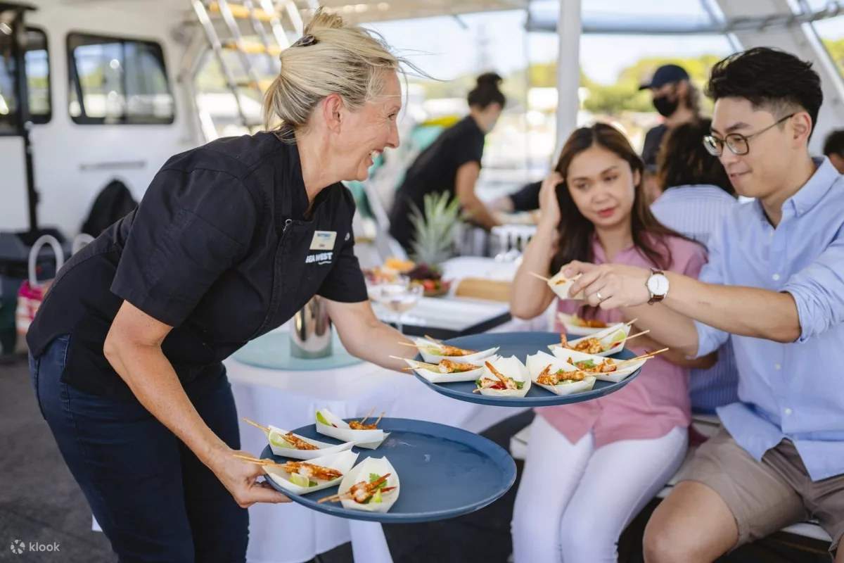 Luxe Seafood Cruise & Feri ke Pulau Rottnest