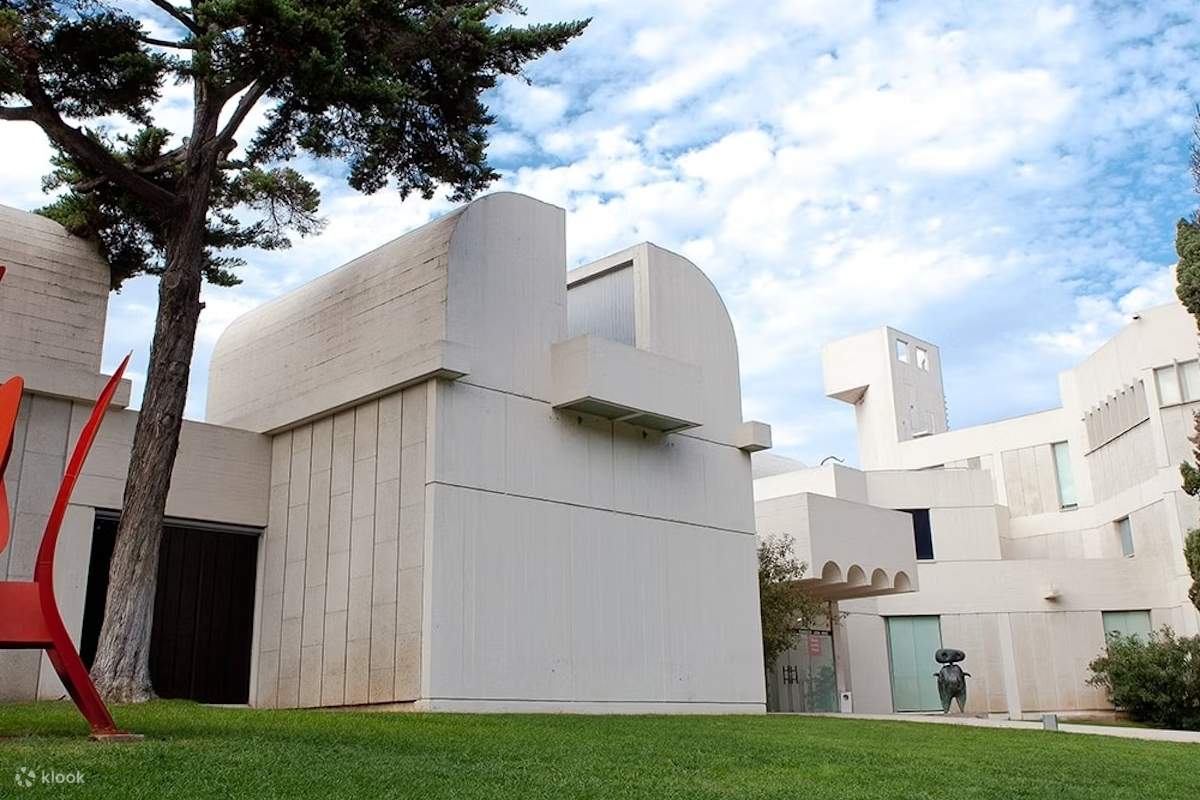 ジョアン・ミロ美術館 入場