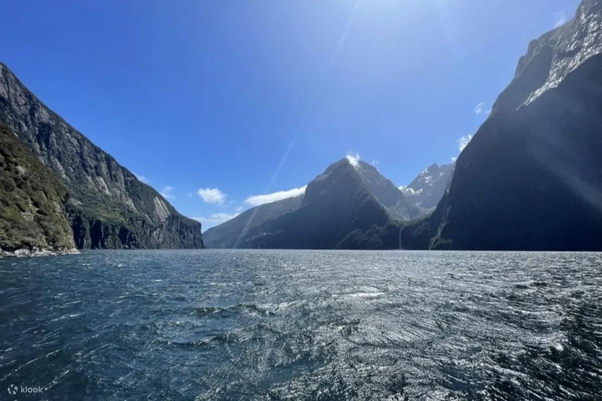 峡湾水域