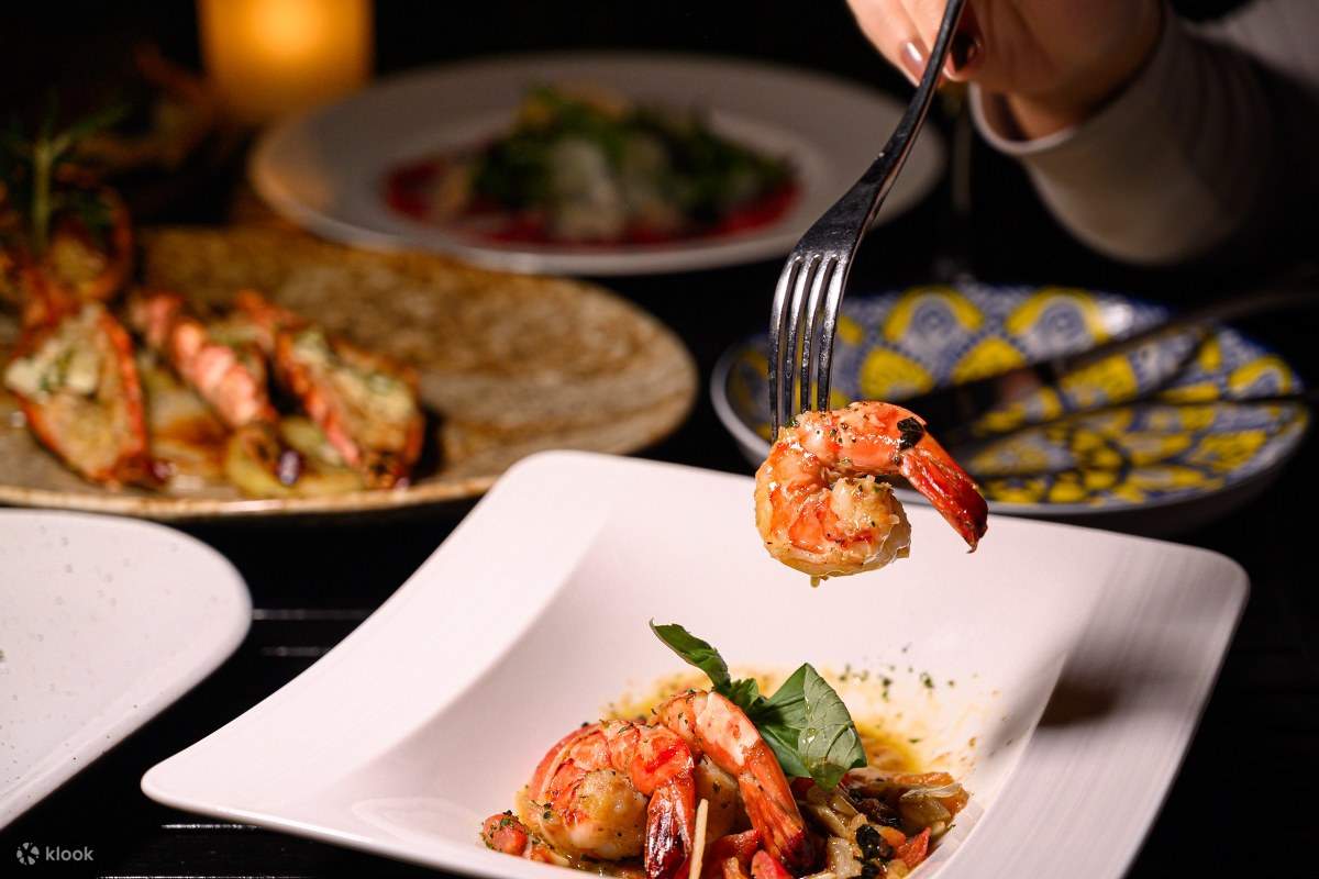 조르지오스 리버사이드 로얄 오키드 쉐라톤 호텔