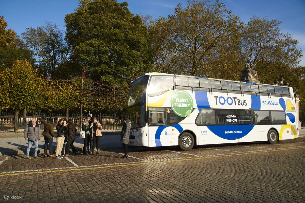 Tận hưởng sự linh hoạt để lên và xuống xe tại bất kỳ trạm dừng chân nào được chỉ định, cho phép bạn tùy chỉnh trải nghiệm tham quan của mình