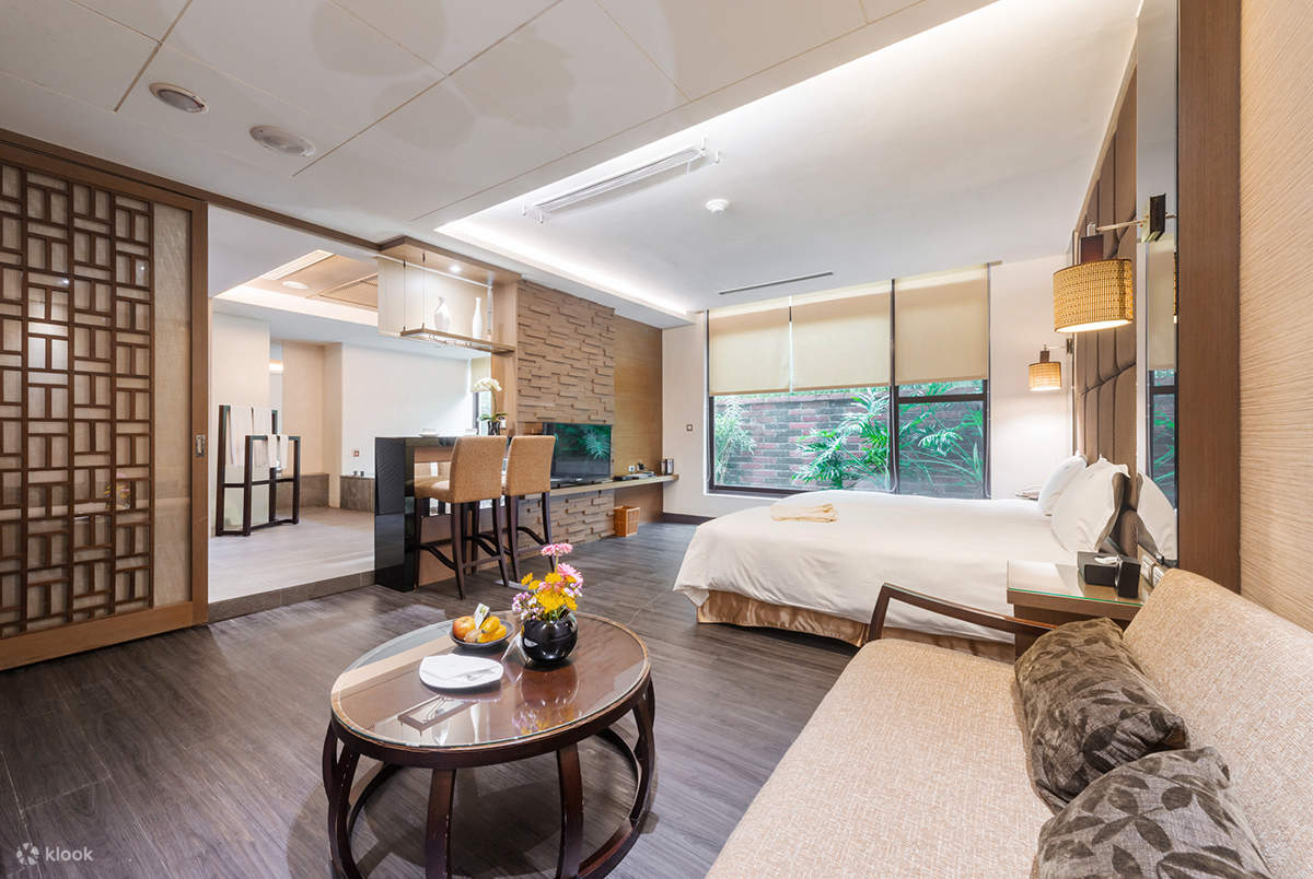 Kaohsiung: Hwa Chi Garden Resort - Yu Lan Xuan Hot Spring