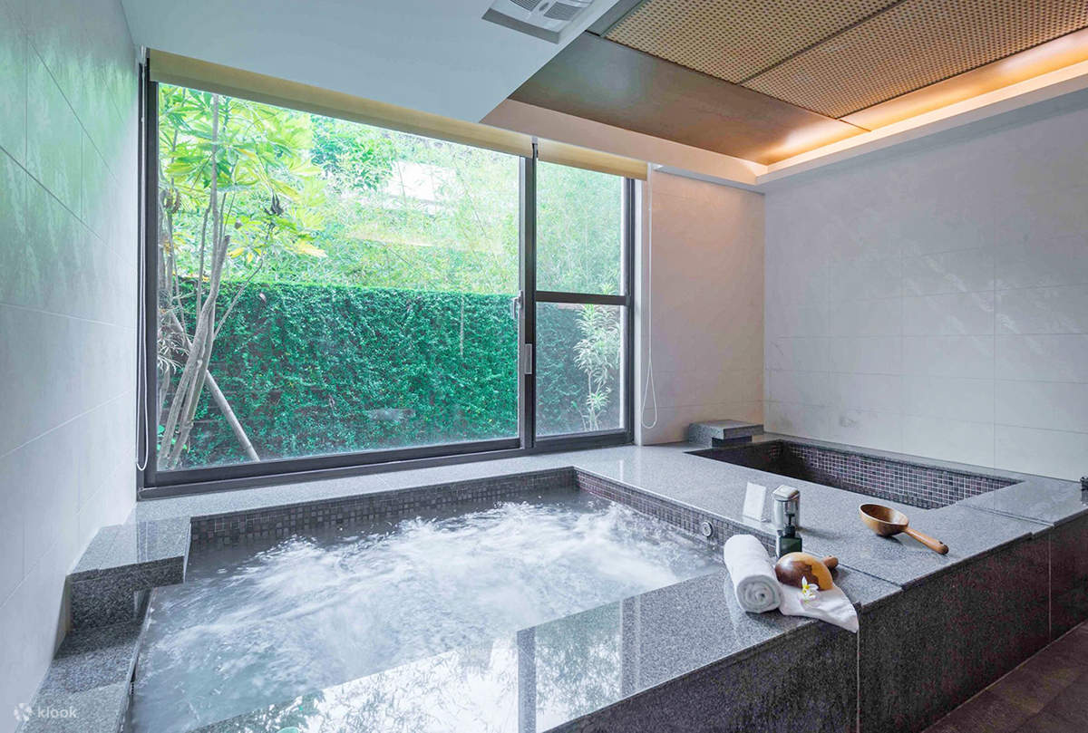 Kaohsiung: Hwa Chi Garden Resort - Yu Lan Xuan Hot Spring