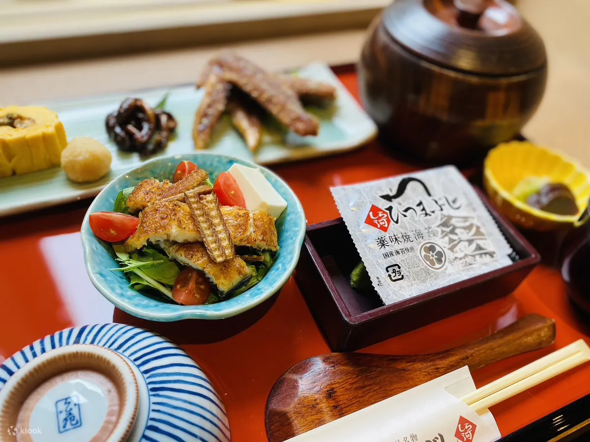 うなぎ和食しら河（SHIRAKAWA）鳗鱼料理 - 名古屋