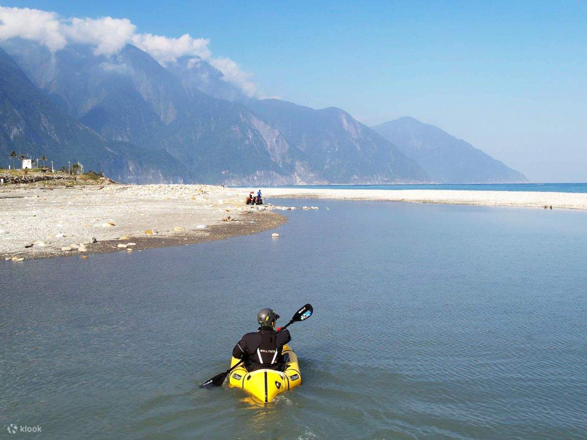 Hualien: Backpacking Rafting River Experience - Klook