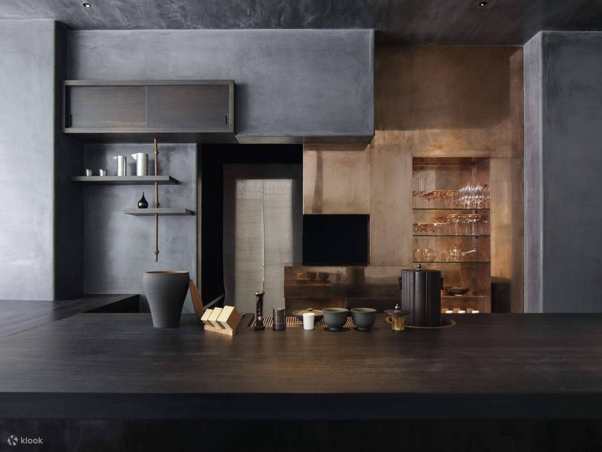 Teh Jepun marunouchi lelaki HIGASHIYA - Tokyo