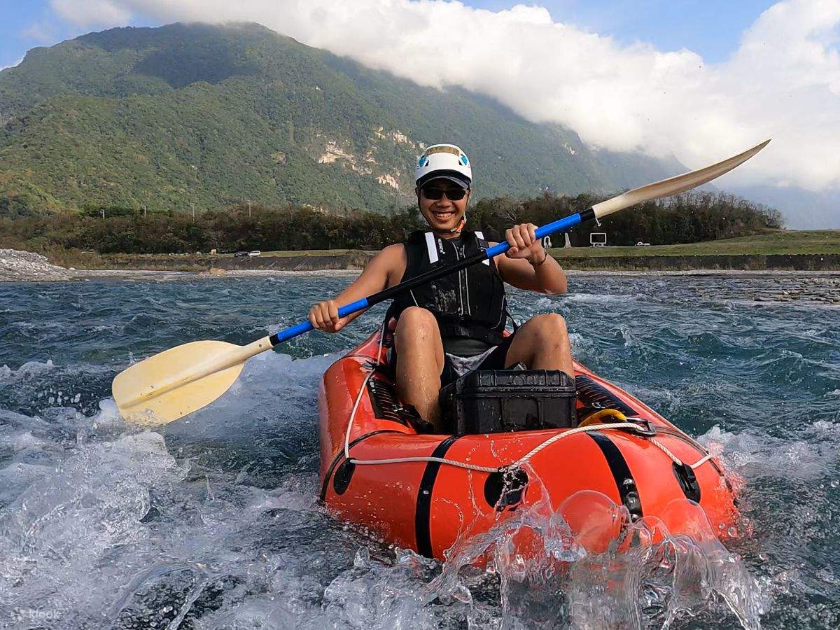 Hualien: Backpacking Rafting River Experience - Klook