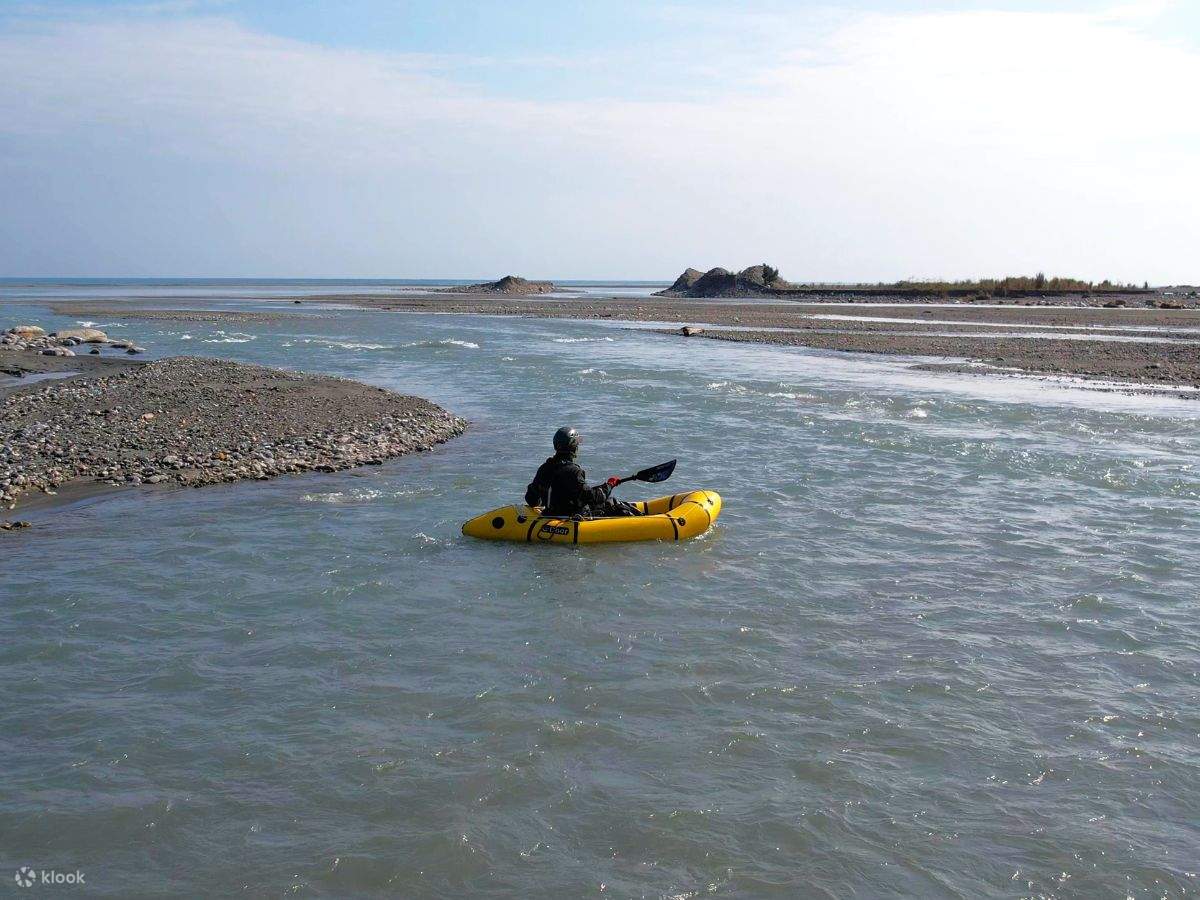 Hualien: Backpacking Rafting River Experience - Klook United States