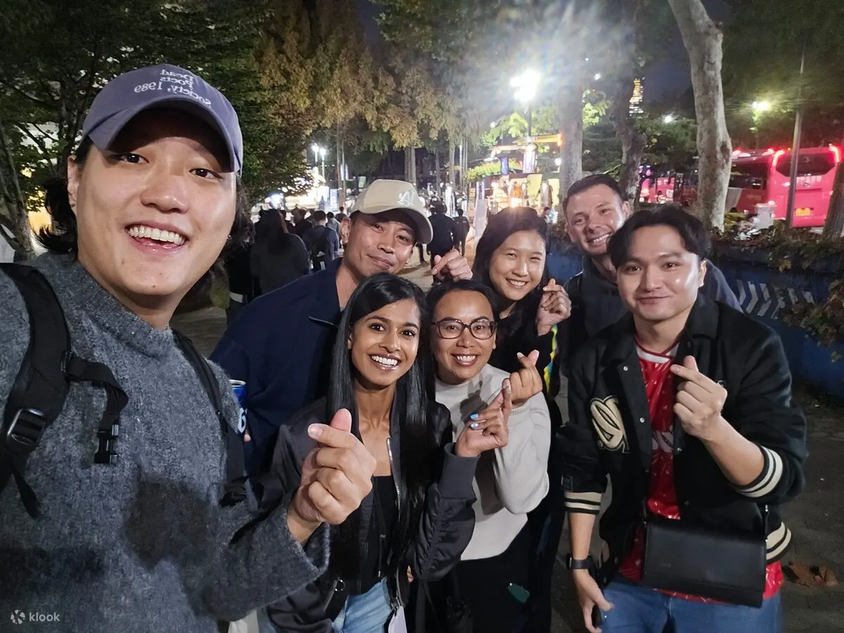 首尔韩国棒球 / 篮球比赛 + 韩国美食当地体验